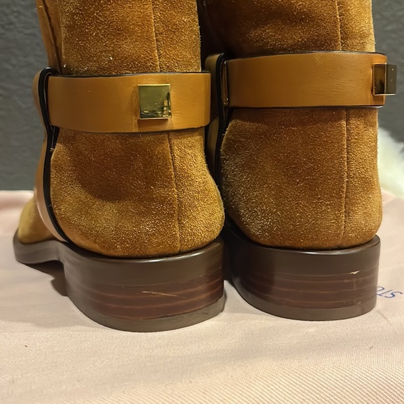 New Stuart Weitzman tan suede short boot - Picture 7 of 12